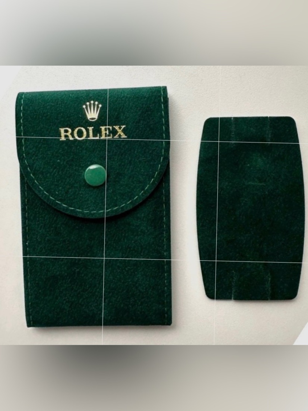 Rolex dark green velvet service case with gold logo - Picture 2 of 3
